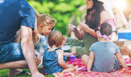5 finom ötlet családi piknikezéshez