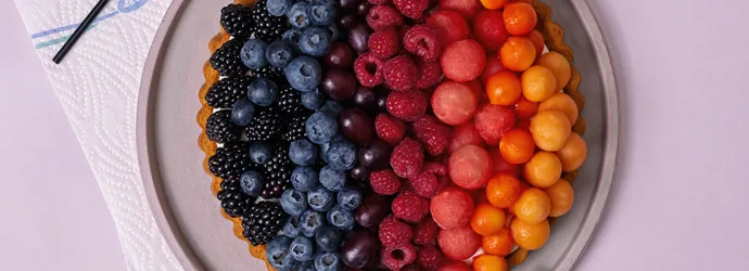 Rainbow-Beeren-Melonen-Tarte